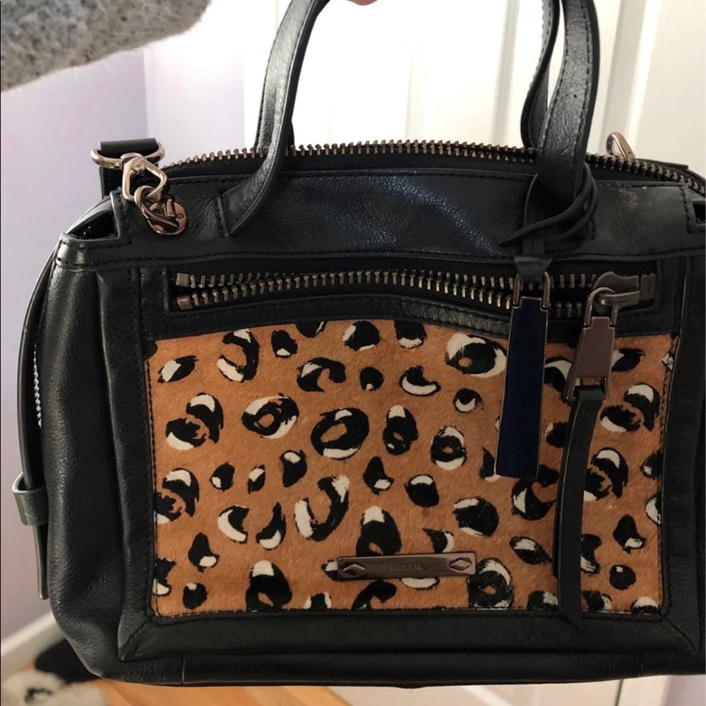 Fossil purse